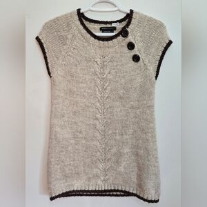 BCBGMaxAzria Cream Short-Sleeve Knit Sweater with Black Trim